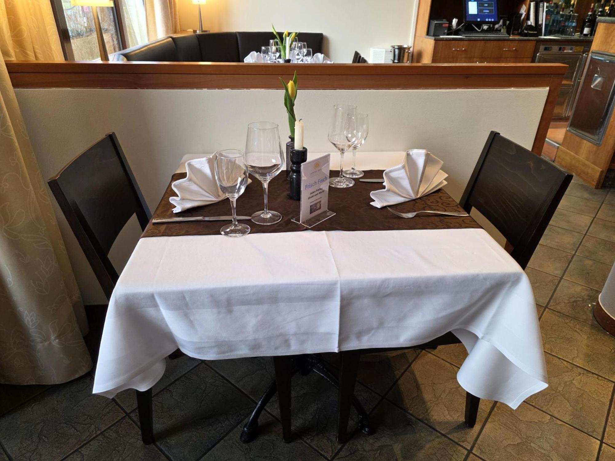 Hotel Restaurant Sonne-Post Murrhardt ภายนอก รูปภาพ